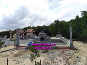 Xây dựng lăng mộ đá tại Huế
